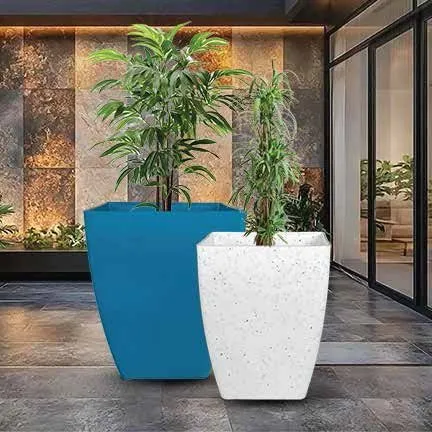 Nexus Square Tower Pots view 4